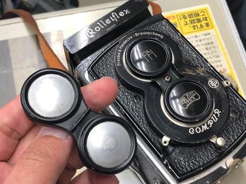 我楽多屋(中古カメラアクセサリーとジャンクカメラ): Rolleiflex StandardのLenscap
