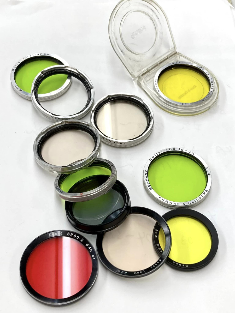 我楽多屋(中古カメラアクセサリーとジャンクカメラ): フィルターに前