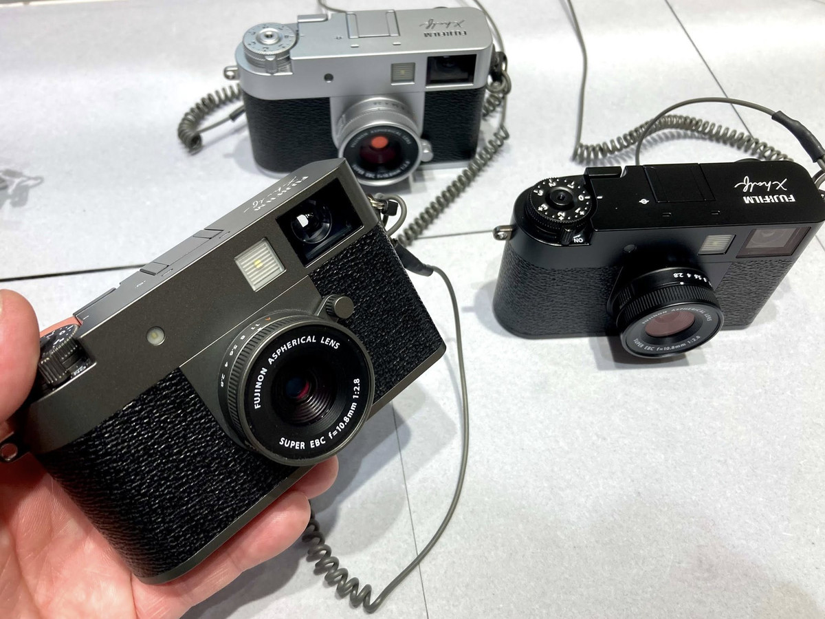 我楽多屋(中古カメラアクセサリーとジャンクカメラ): 実物を見て