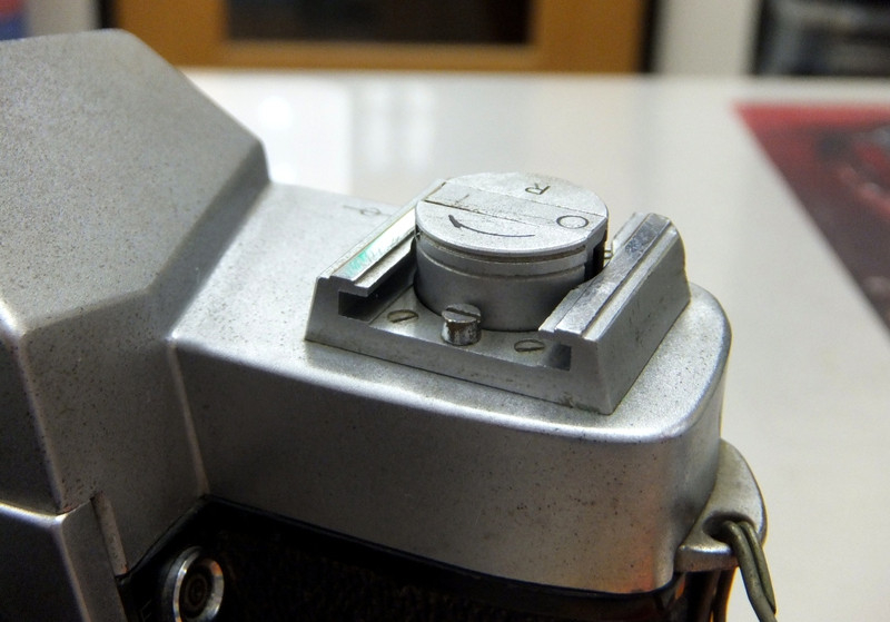 我楽多屋(中古カメラアクセサリーとジャンクカメラ): YASHICA pentamatic